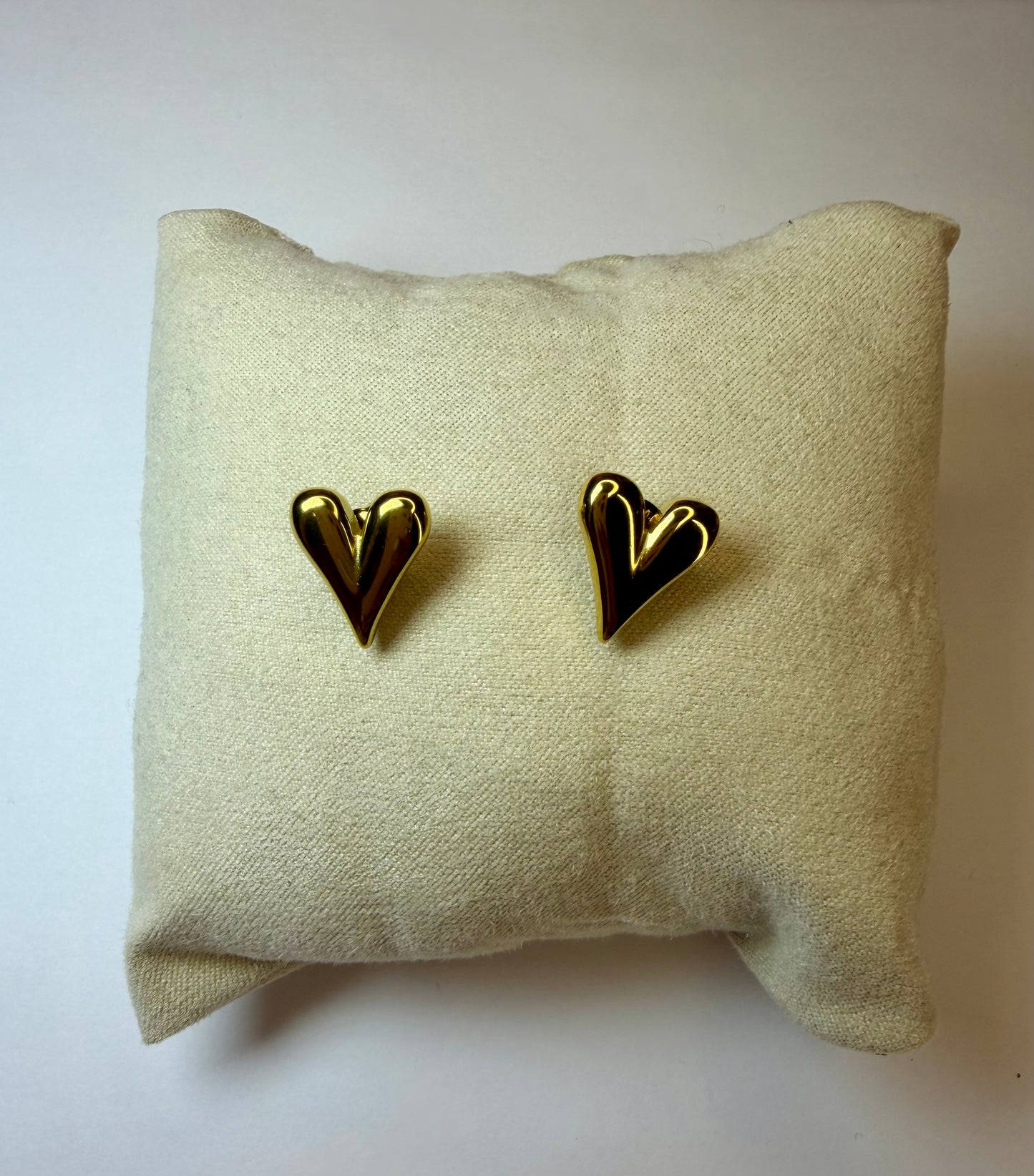 Small Heart Earring