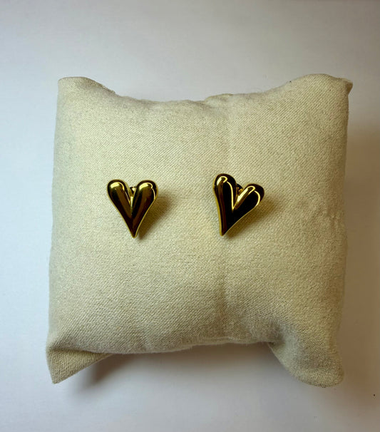 Small Heart Earring