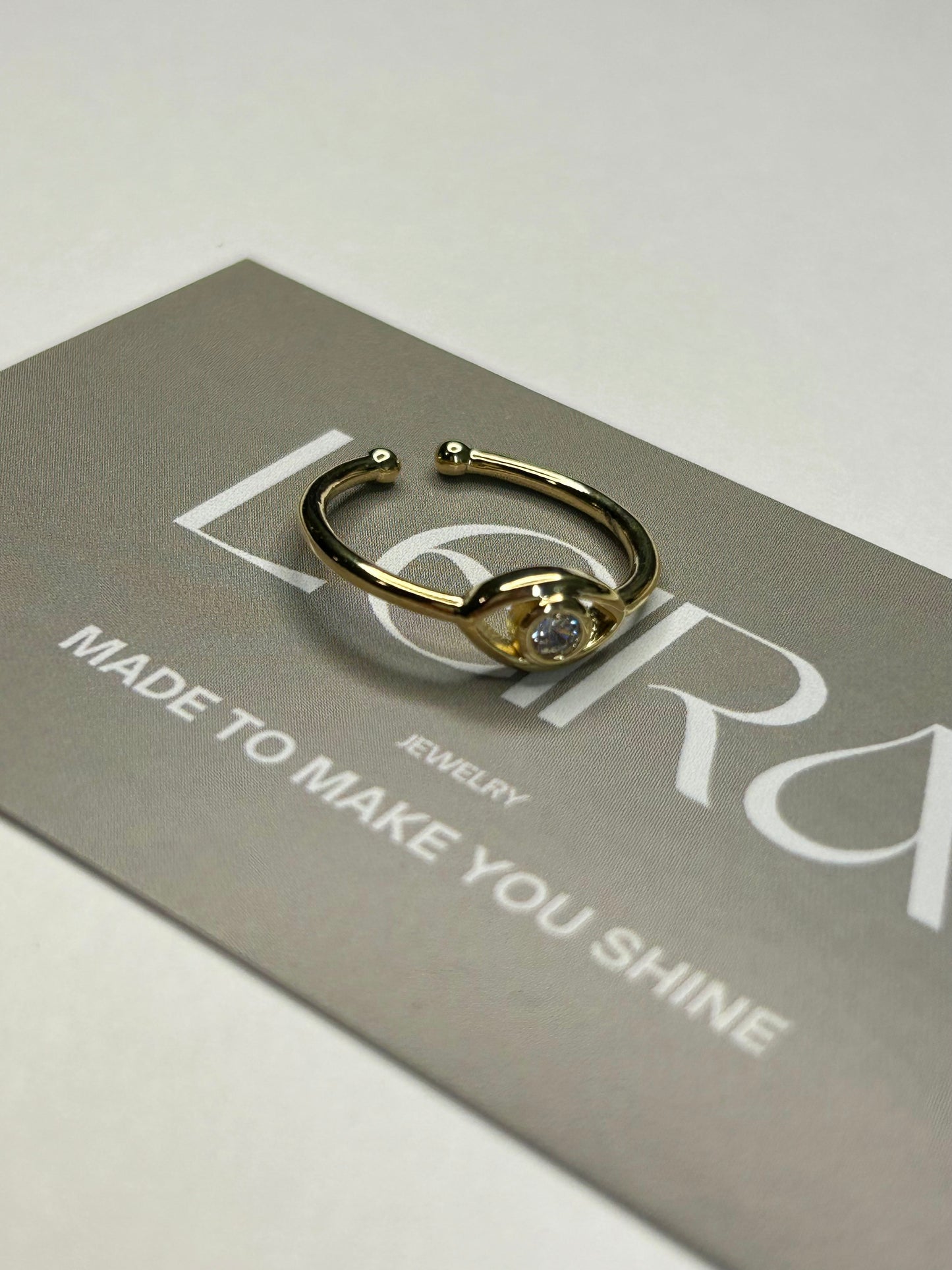 Eye Ring