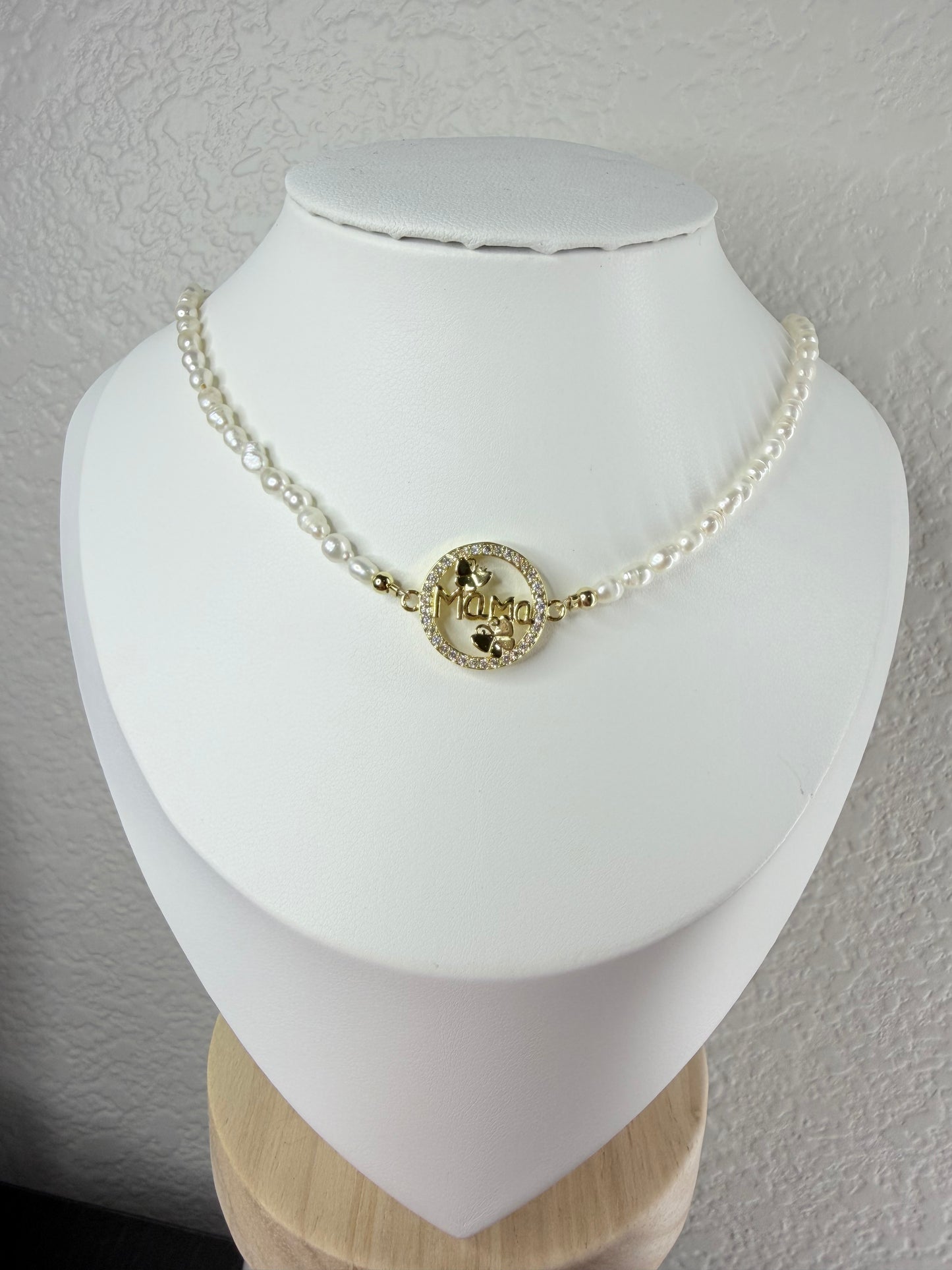 Mamá Necklace